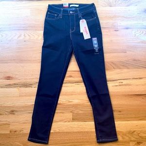 Levi 721 High Rose Skinny 2 Short (W26 L28)